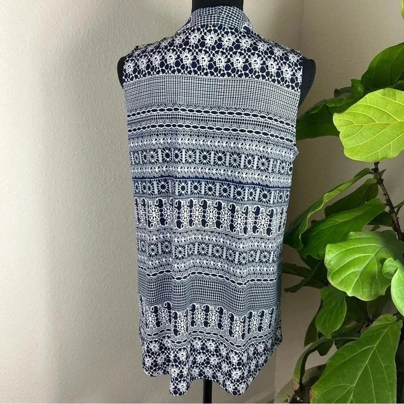 Ivanka Trump Blue White 1/4 Gold Tone Tank Top Size Medium - Picture 5 of 11